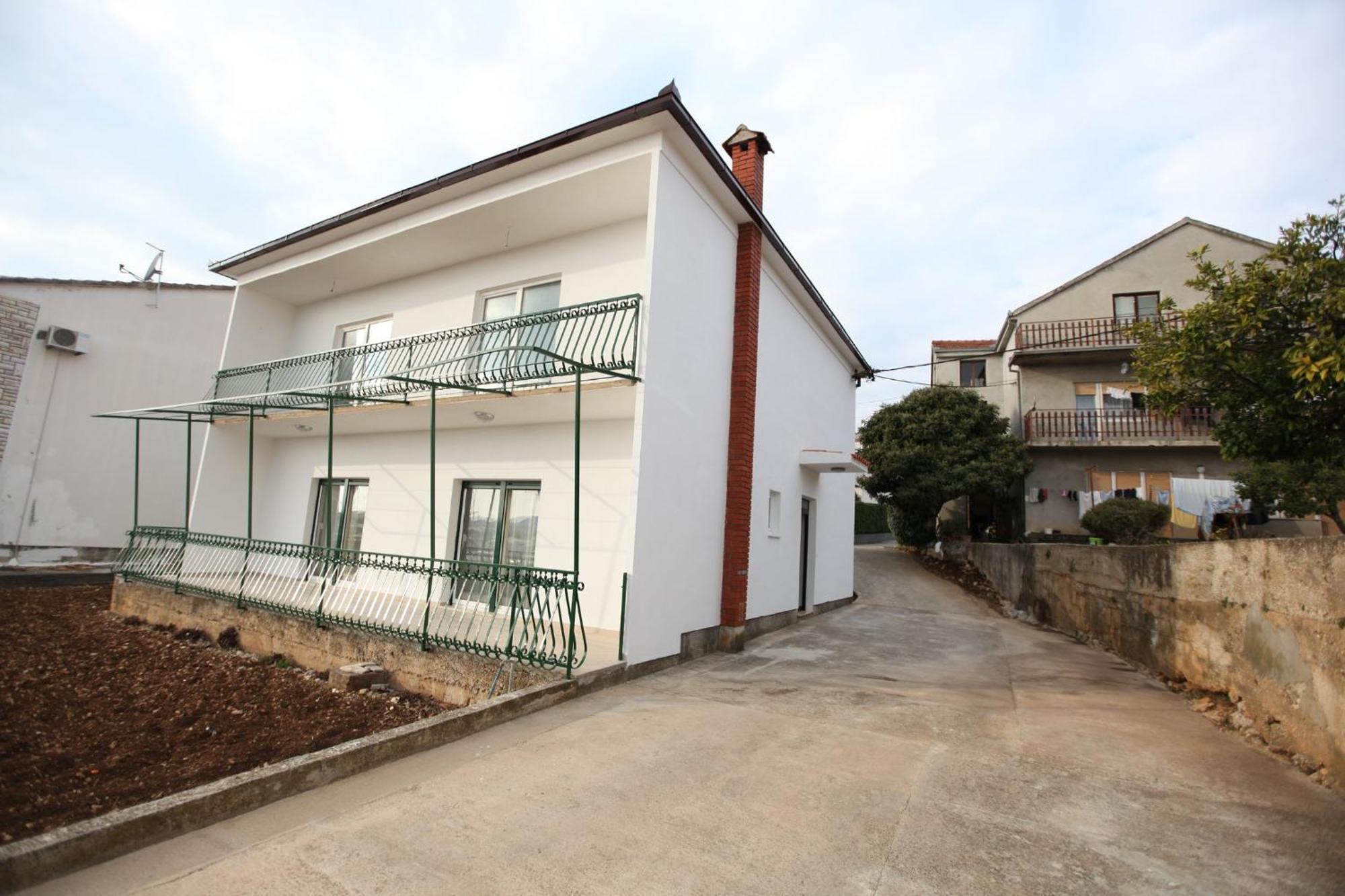 Apartmani Ivana Trogir Ngoại thất bức ảnh