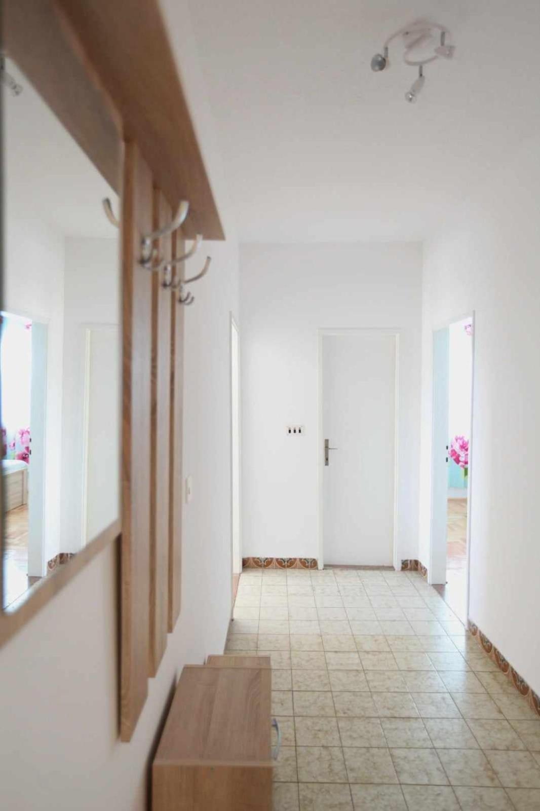 Apartmani Ivana Trogir Ngoại thất bức ảnh