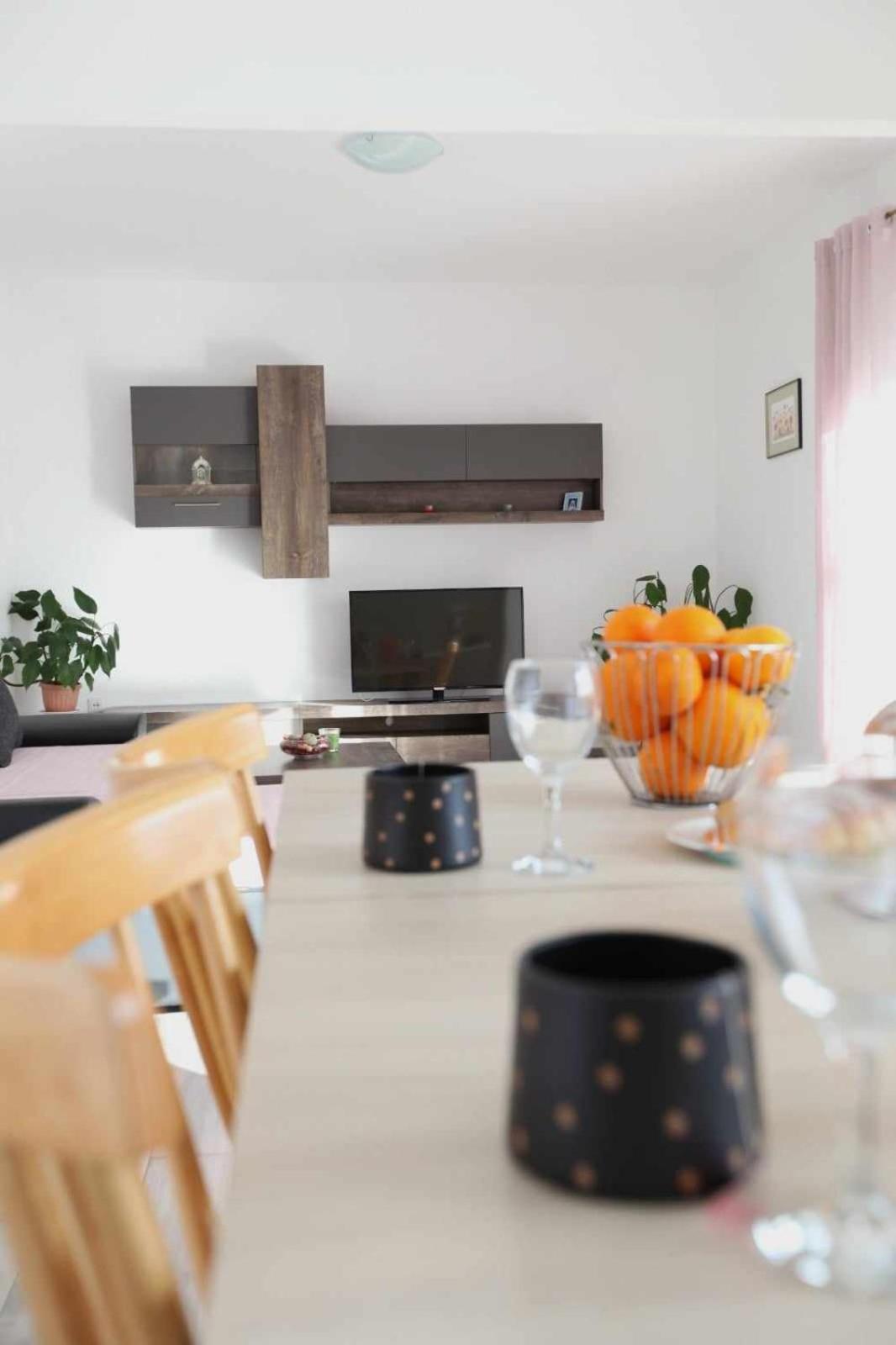 Apartmani Ivana Trogir Ngoại thất bức ảnh